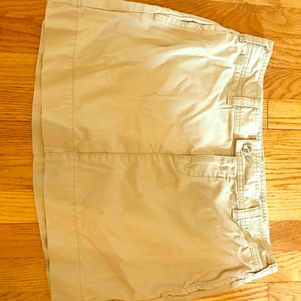 Gap khaki skirt